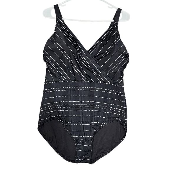 Dreamsuit Swimsuit by Miracle Brands Black and White One Piece Size 16W - Picture 1 of 10
